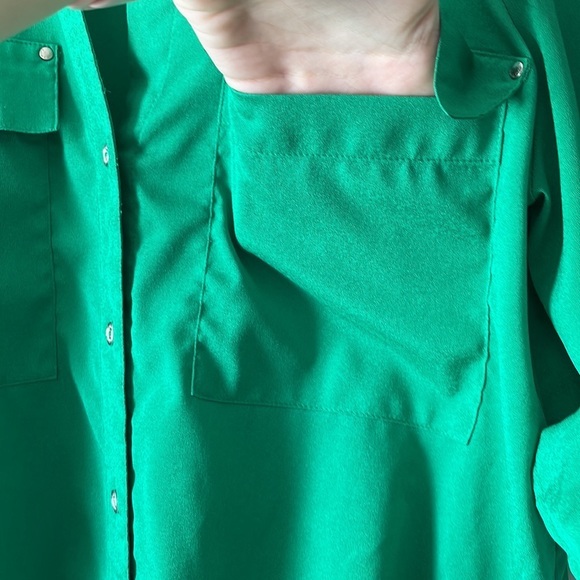 Calvin Klein green button front button up collared st Patrick’s day blouse sz XS - Picture 8 of 17